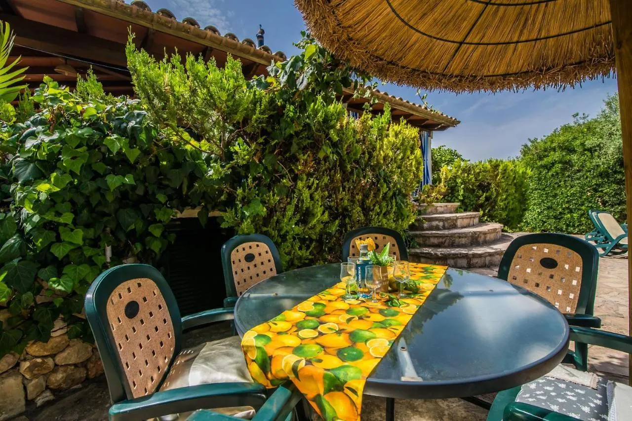 Ideal Property Mallorca - Can Reure Инка