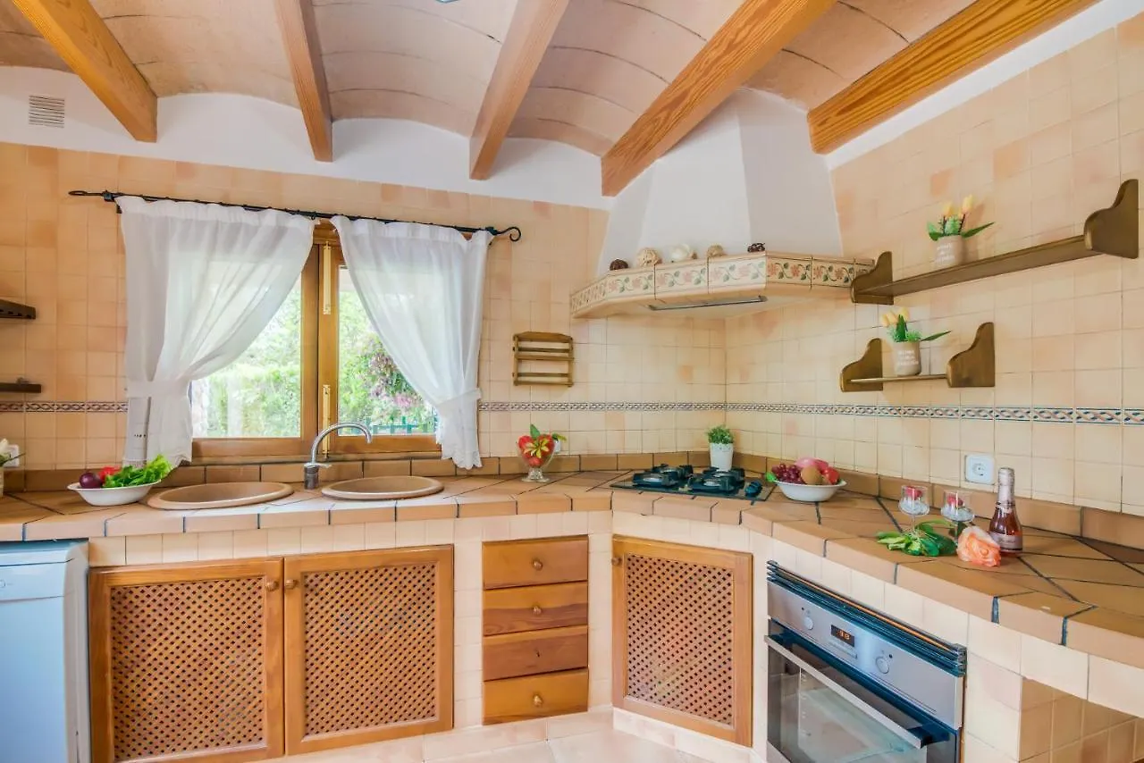 Ideal Property Mallorca - Can Reure Инка